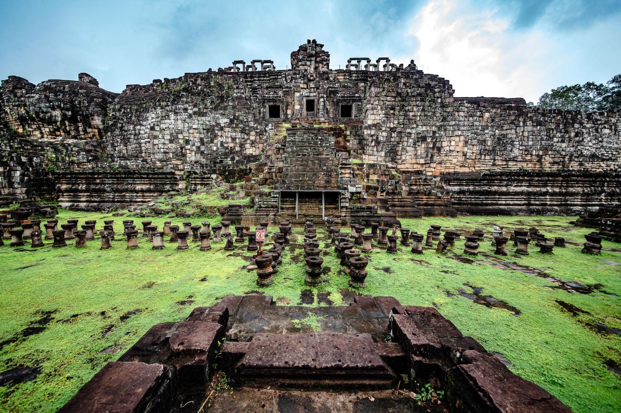 Angkor's Secrets & Kbal Spean – 2 Days of Khmer Adventure