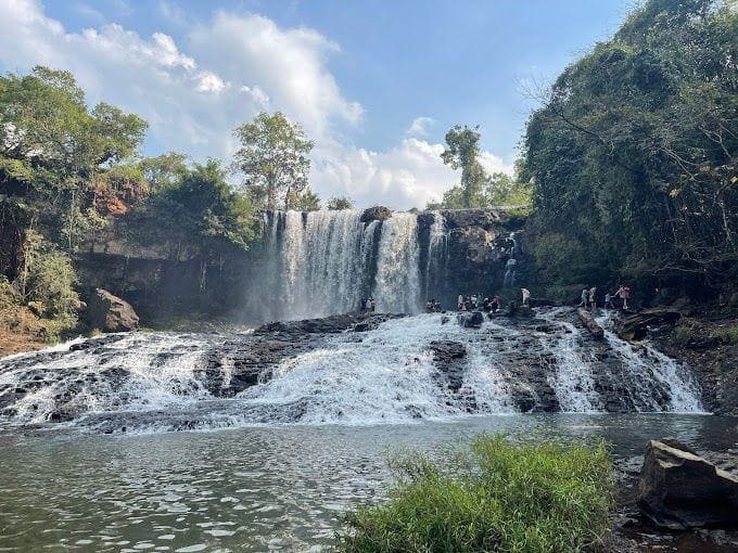 23 Days Phnom Penh - Mondulkiri - Ratanakiri - Preah Vihear - Siem Reap - Battambang - Kampot - Kep - Koh Rong