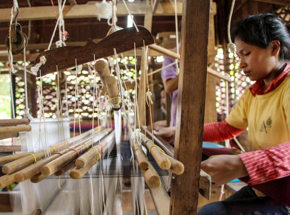 Angkor Wat & Phnom Bakheng Tour | Silk Farm & Local Craftsmanship, Siem Reap photo 4