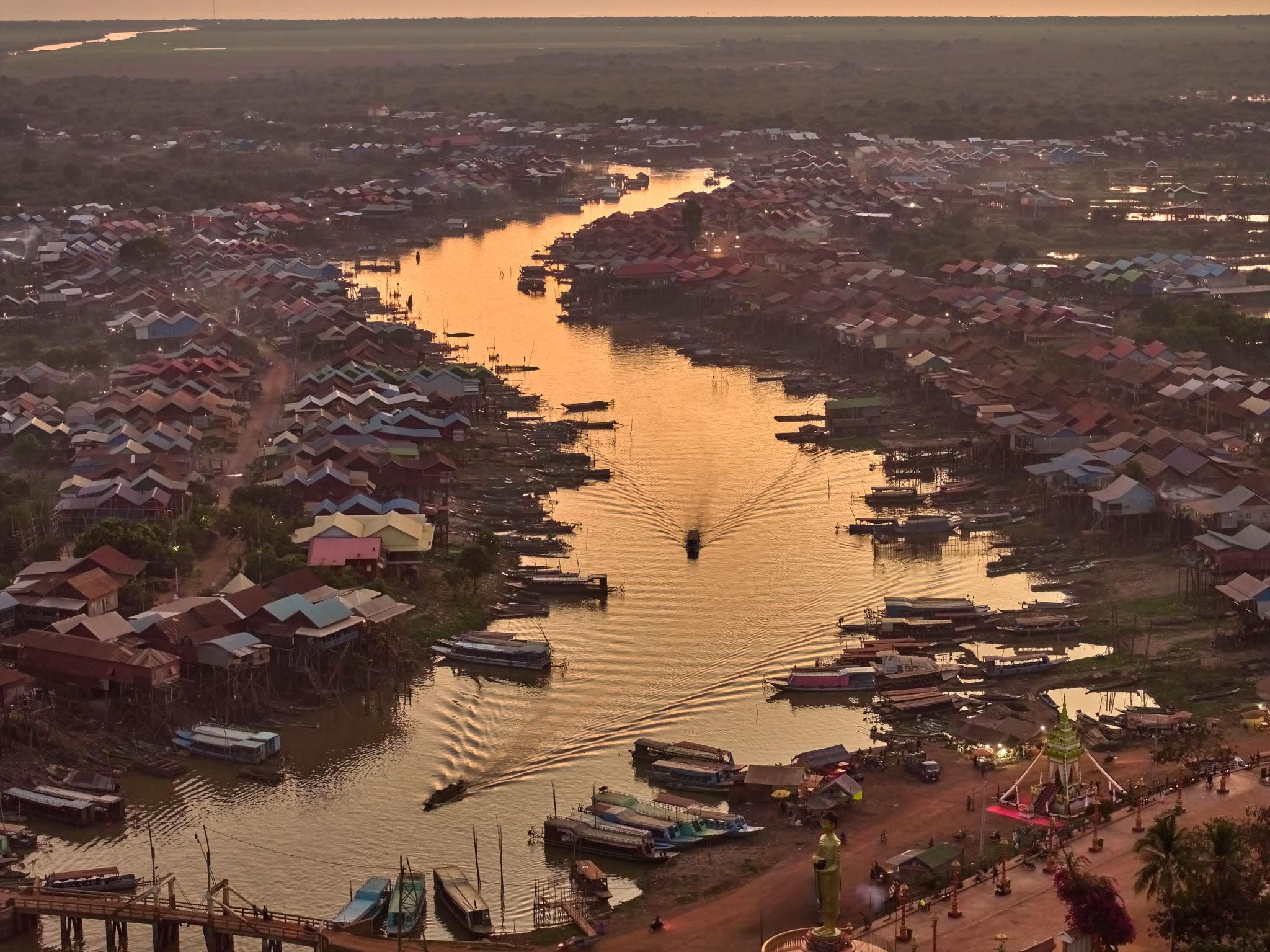Floating Village & Hidden Temples of Angkor photo 5
