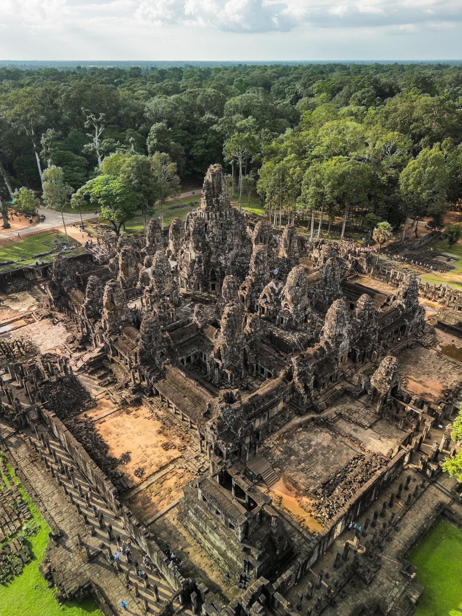 23 Days Phnom Penh - Mondulkiri - Ratanakiri - Preah Vihear - Siem Reap - Battambang - Kampot - Kep - Koh Rong photo 3