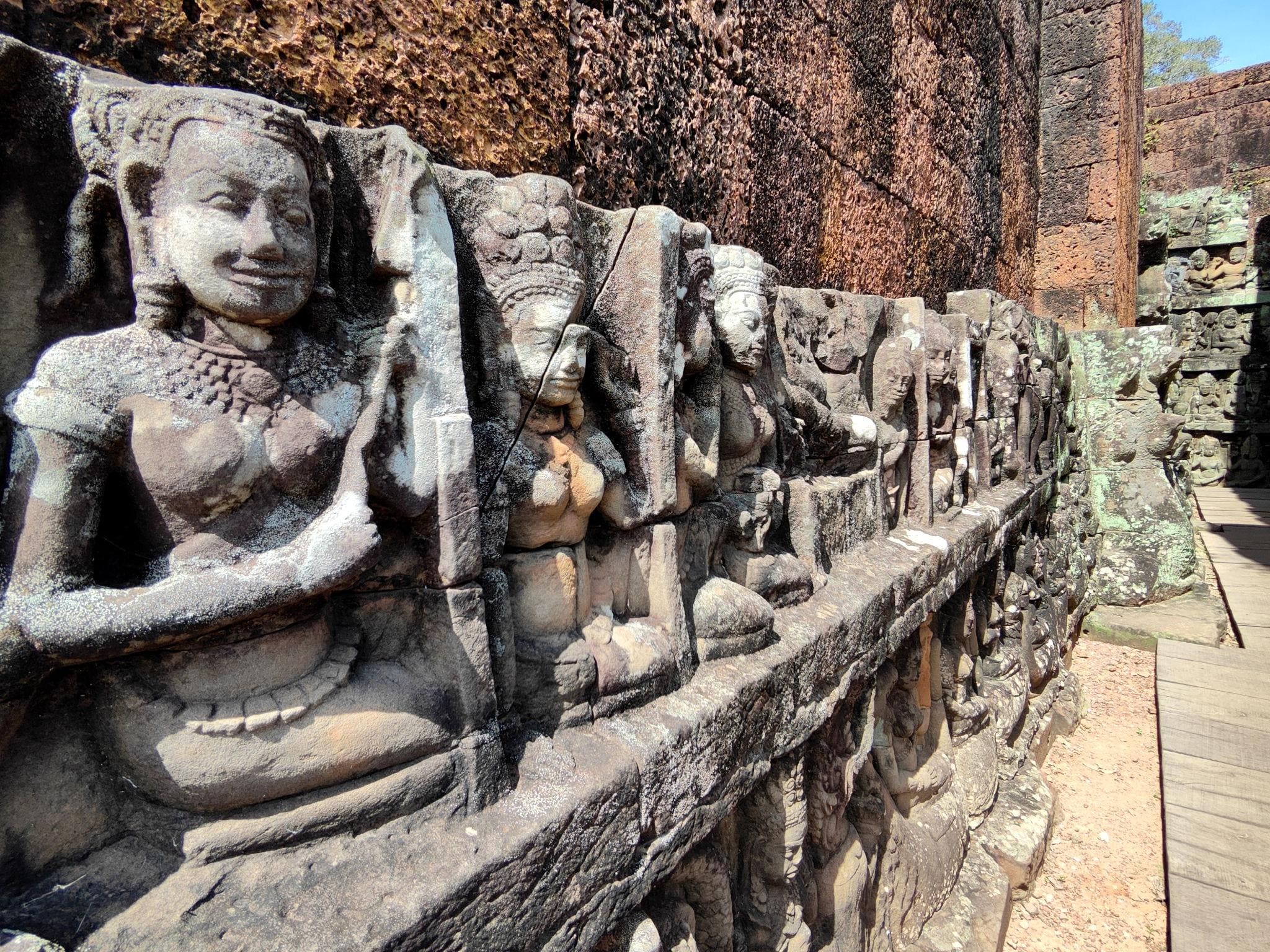3 Days in the Heart of Cambodia: Angkor & Kampong Khleang photo 9