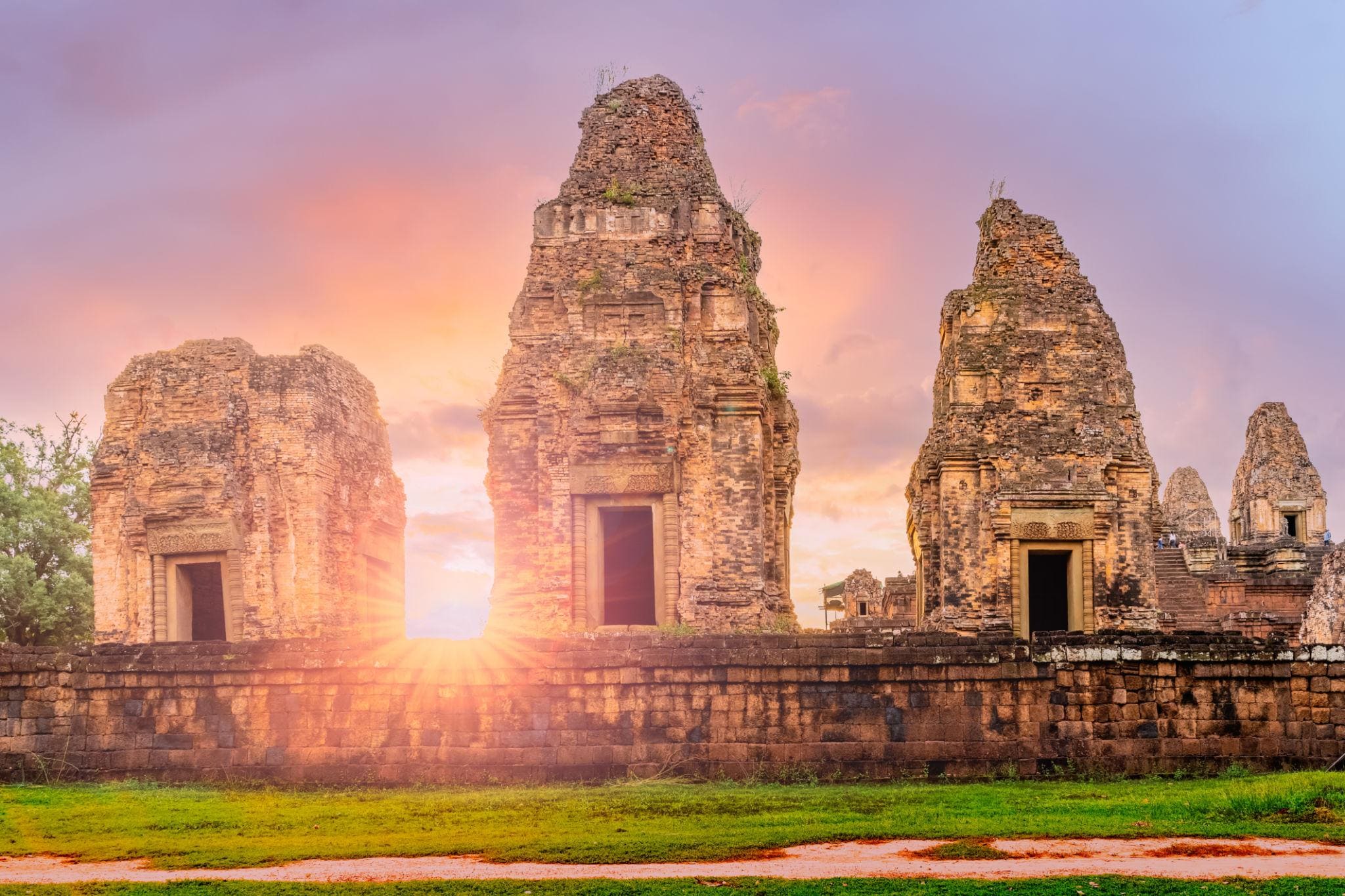 17 Days Phnom Penh - Mondulkiri - Kratie - Siem Reap - Battambang - Phnom Penh - Koh Rong Sanloem photo 4