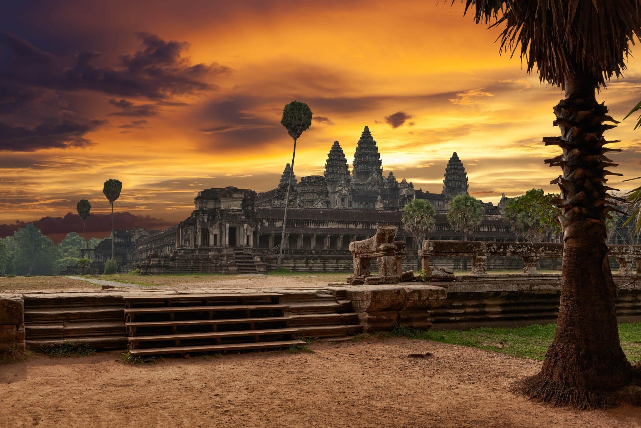 4 Days in the Footsteps of the Khmers: Angkor, Kulen & Kampong Khleang photo 3