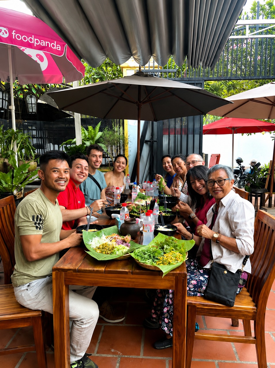 Phnom Penh Authentic Food Tour 100% By Local